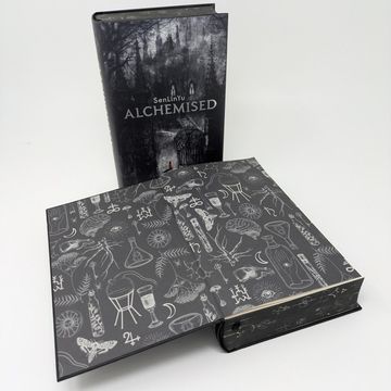 Alchemised (Forever English Edition)SenLinYu - Imported